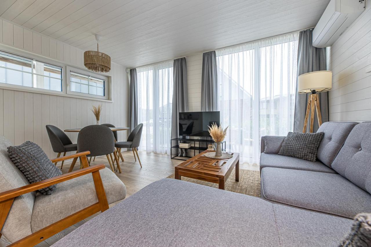 6_Banga Villa Palanga Luaran gambar